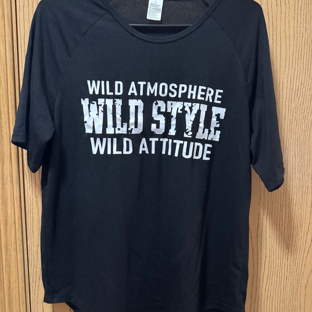 Graphic T-shirt size Small oversized